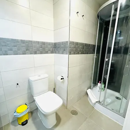 Completo Y Con Buena Ubicacion P2 Apartment Malaga Exterior photo